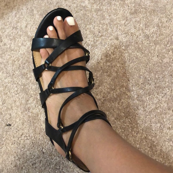Black sandals - Picture 2 of 5